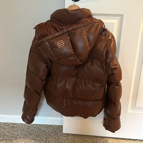 NWOT✨ Aritzia Superpuff Coffee Brown (XS) - Picture 3 of 12